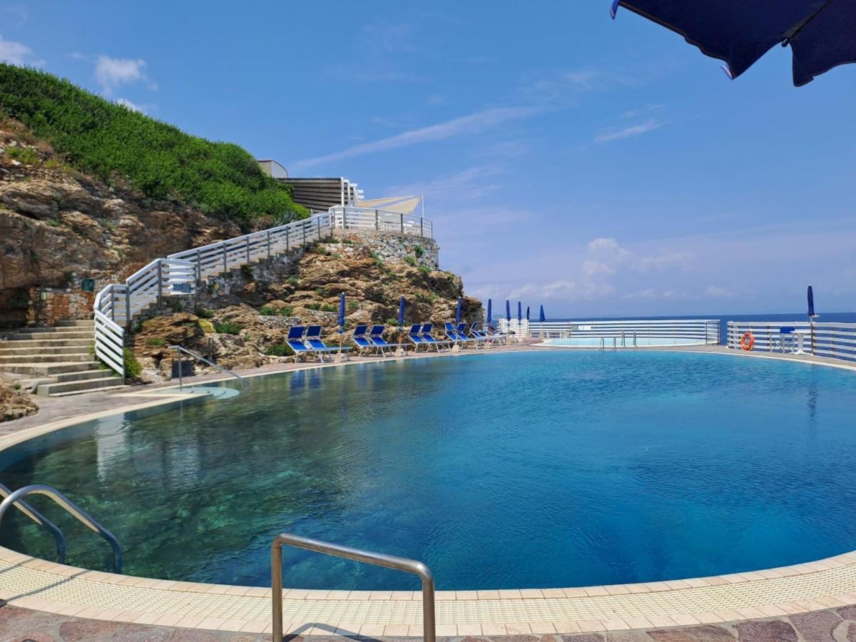 Capo D'Arco - Goelba Apartment Rio Marina Exterior photo
